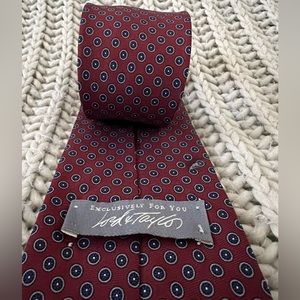 Lord & Taylor all silk tie